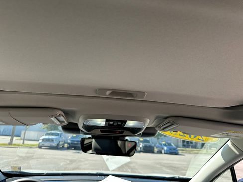 Used 2025 Subaru Crosstrek 2.5i Limited w/ Popular Package #3A image 19