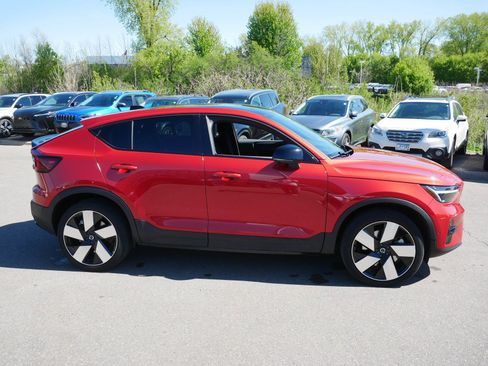 Certified 2023 Volvo C40 P8 Recharge Ultimate AWD/4WD image 8