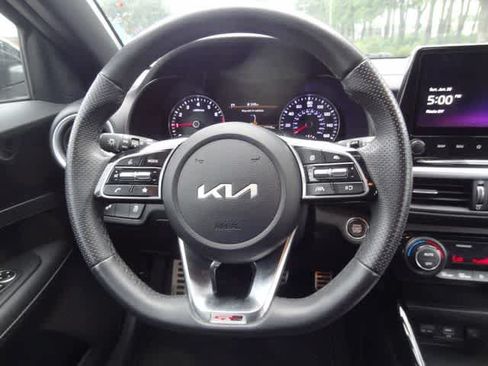Used 2023 Kia Forte GT-Line FWD image 12