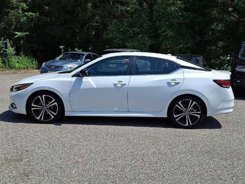 Certified 2023 Nissan Sentra SR w/ SR Premium Package FWD image 5