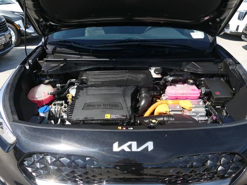 Used 2022 Kia Niro LXS image 27