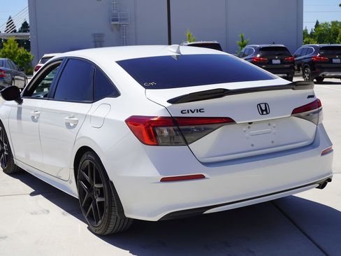Used 2022 Honda Civic Sport image 12