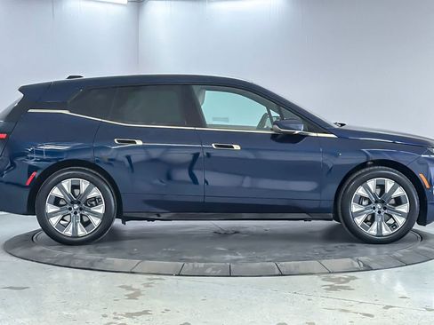 Used 2026 BMW iX xDrive45 AWD/4WD image 8