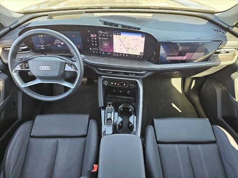 Used 2025 Audi Q5 Prestige image 4