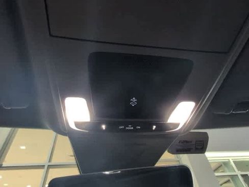 Used 2024 Acura Integra image 21