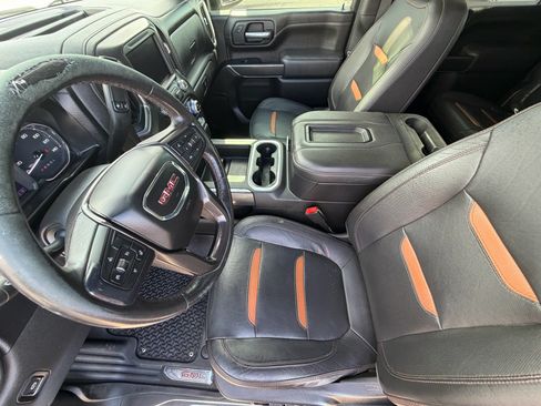Used 2021 GMC Sierra 2500 AT4 w/ Gooseneck/5TH Wheel Package AWD/4WD image 14