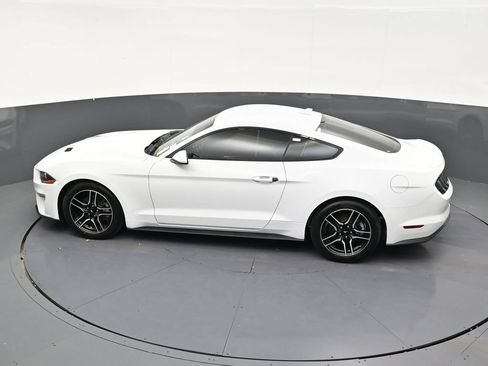 Used 2022 Ford Mustang Premium RWD image 13