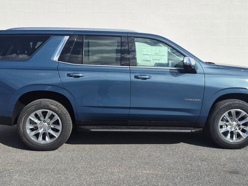 New 2026 Chevrolet Tahoe Premier w/ Sun And Tow Package AWD/4WD image 9