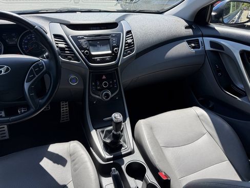 Used 2014 Hyundai Elantra Sport FWD image 19