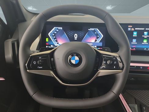 Used 2025 BMW X3 xDrive30i w/ Convenience Package image 9