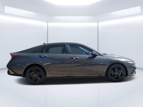 New 2026 Hyundai Elantra Sport FWD image 2