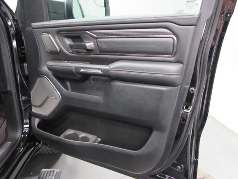 Used 2020 RAM 1500 Limited AWD/4WD image 17