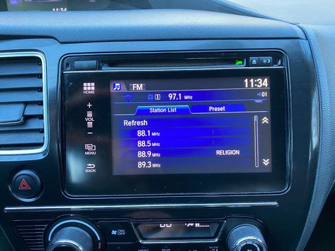 Used 2015 Honda Civic SE image 22