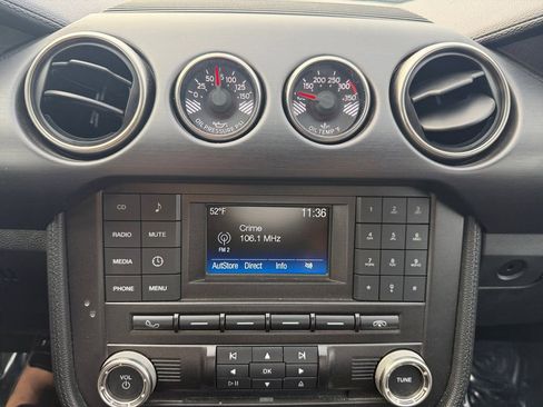 Used 2016 Ford Mustang Shelby GT350 w/ Track Package image 20