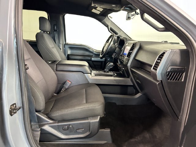 Used 2020 Ford F150 XLT w/ Equipment Group 302A Luxury AWD/4WD image 27