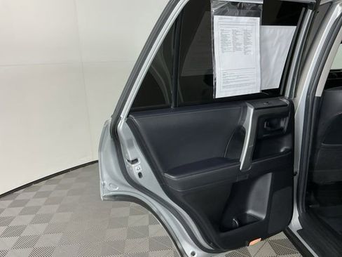 Used 2022 Toyota 4Runner SR5 Premium image 26