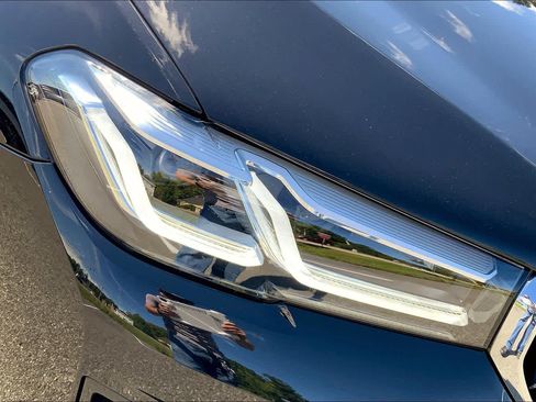 Used 2021 BMW 530i xDrive w/ Convenience Package AWD/4WD image 26