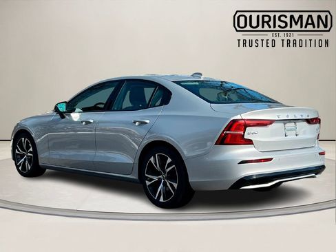 Used 2024 Volvo S60 B5 Core image 4