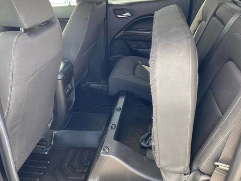 Used 2016 GMC Canyon SLE image 26