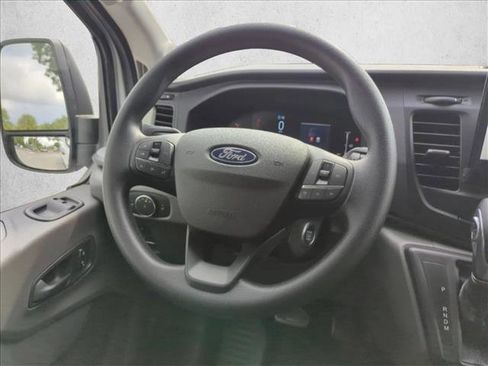 New 2026 Ford Transit 250 148 Medium Roof w/ Load Area Protection Package RWD image 19