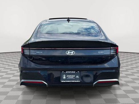 Used 2024 Hyundai Sonata SEL w/ Convenience Package FWD image 5