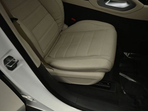 Used 2020 Mercedes-Benz GLE 450 4MATIC image 29