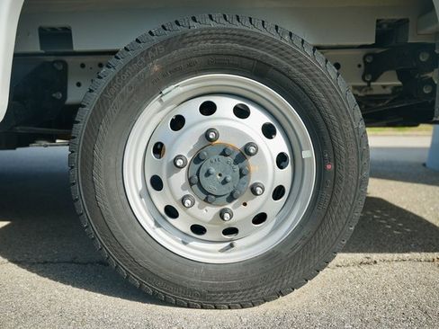 Used 2024 Ford Transit 350 AWD w/ Interior Upgrade Package image 23