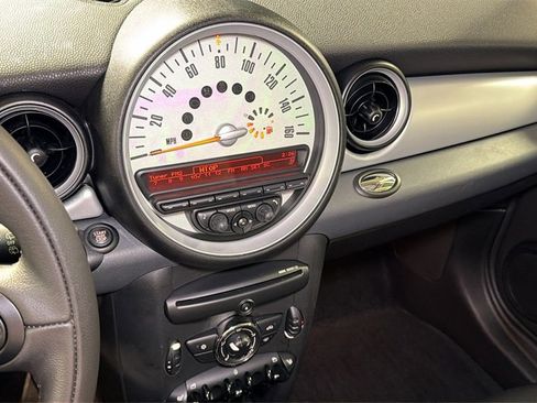 Used 2011 MINI Cooper Hardtop image 21