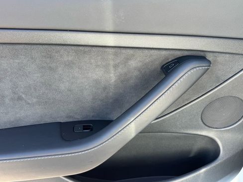 Used 2023 Tesla Model 3 Performance AWD/4WD image 18