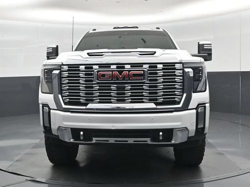 Used 2024 GMC Sierra 2500 Denali w/ Denali Reserve Package AWD/4WD image 34