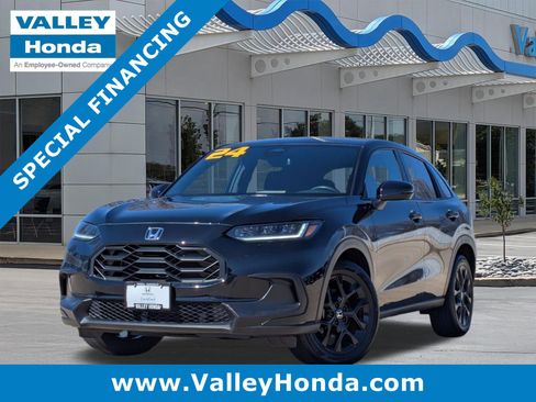 Used 2025 Honda HR-V Sport image 1