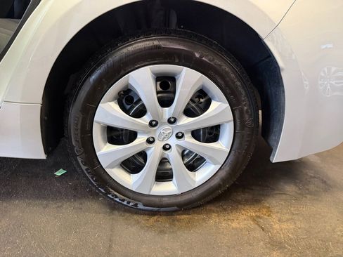 Used 2023 Toyota Corolla LE FWD image 26