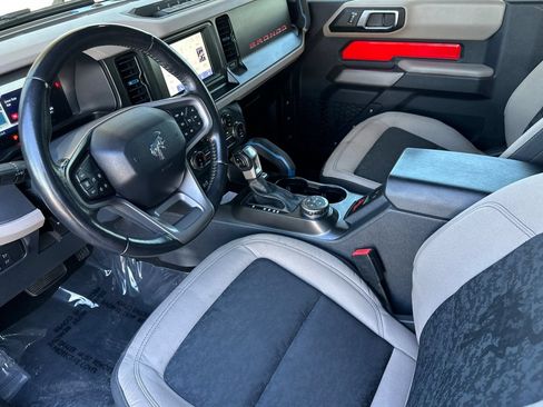 Used 2022 Ford Bronco Wildtrak AWD/4WD image 10
