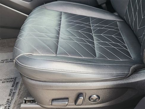 Used 2023 Kia Telluride EX X-Line image 23