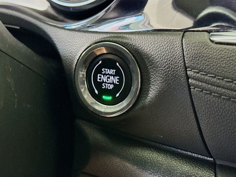 Used 2023 Buick Encore GX Select w/ Sport Touring Package FWD image 21