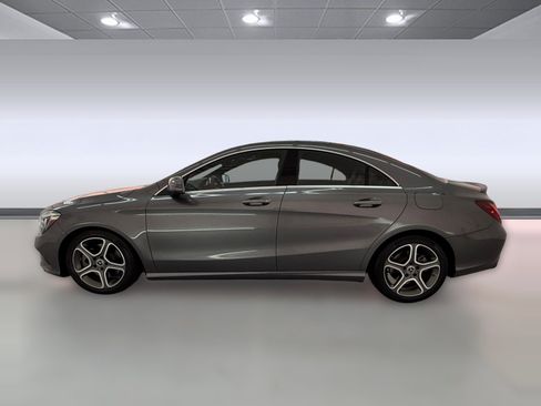 Used 2018 Mercedes-Benz CLA 250 image 2
