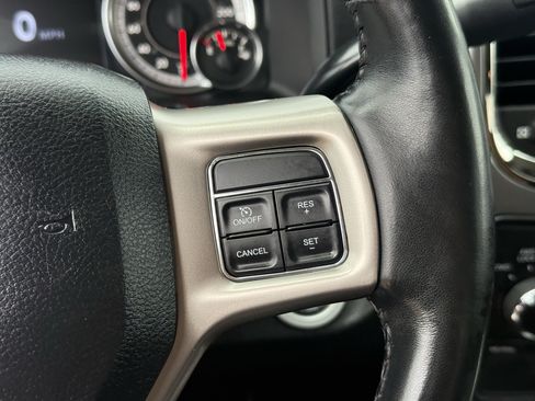 Used 2018 RAM 2500 Laramie w/ Sport Appearance Group AWD/4WD image 17