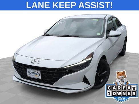 Used 2021 Hyundai Elantra SEL FWD image 1