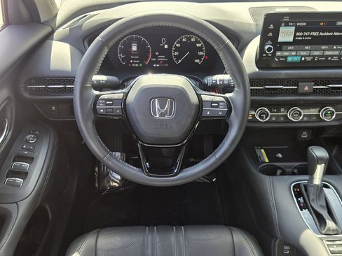 Certified 2025 Honda HR-V EX-L image 12