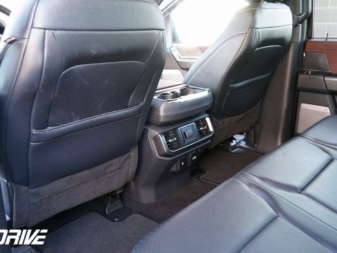 Used 2022 Ford F150 Lariat image 38