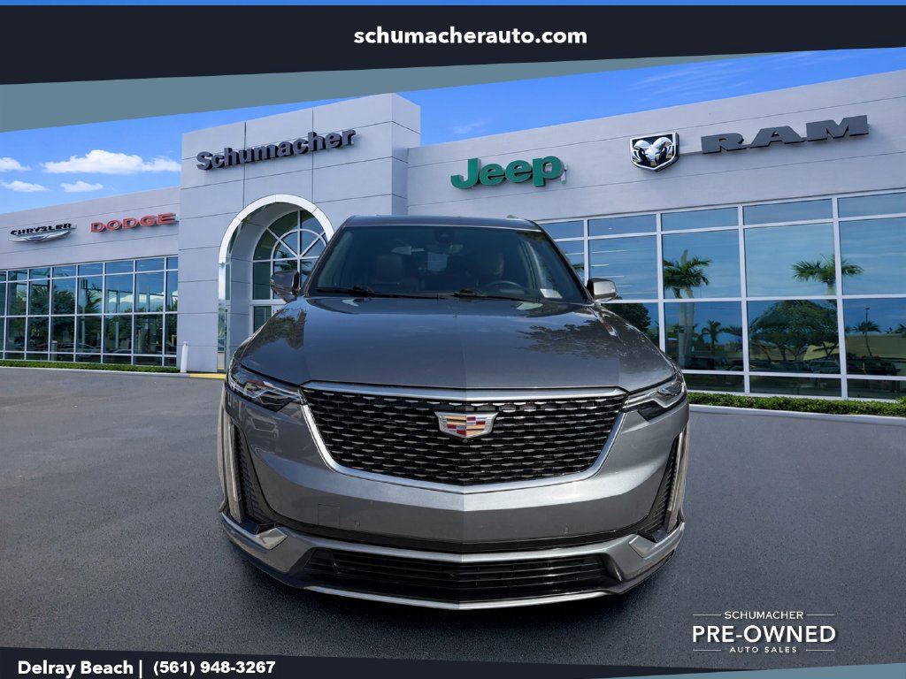 Used 2021 Cadillac XT6 Premium Luxury FWD image 2