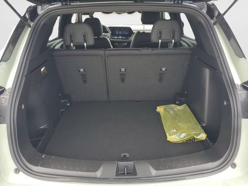 Used 2024 Chevrolet TrailBlazer RS w/ Driver Confidence Package FWD image 9