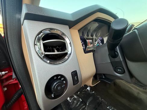 Used 2015 Ford F350 Lariat w/ Lariat Ultimate Package AWD/4WD image 21