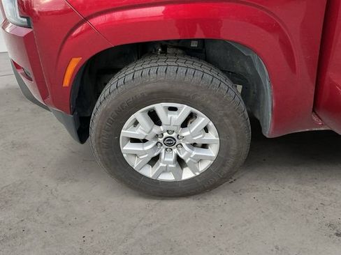 Used 2023 Nissan Frontier SV AWD/4WD image 14