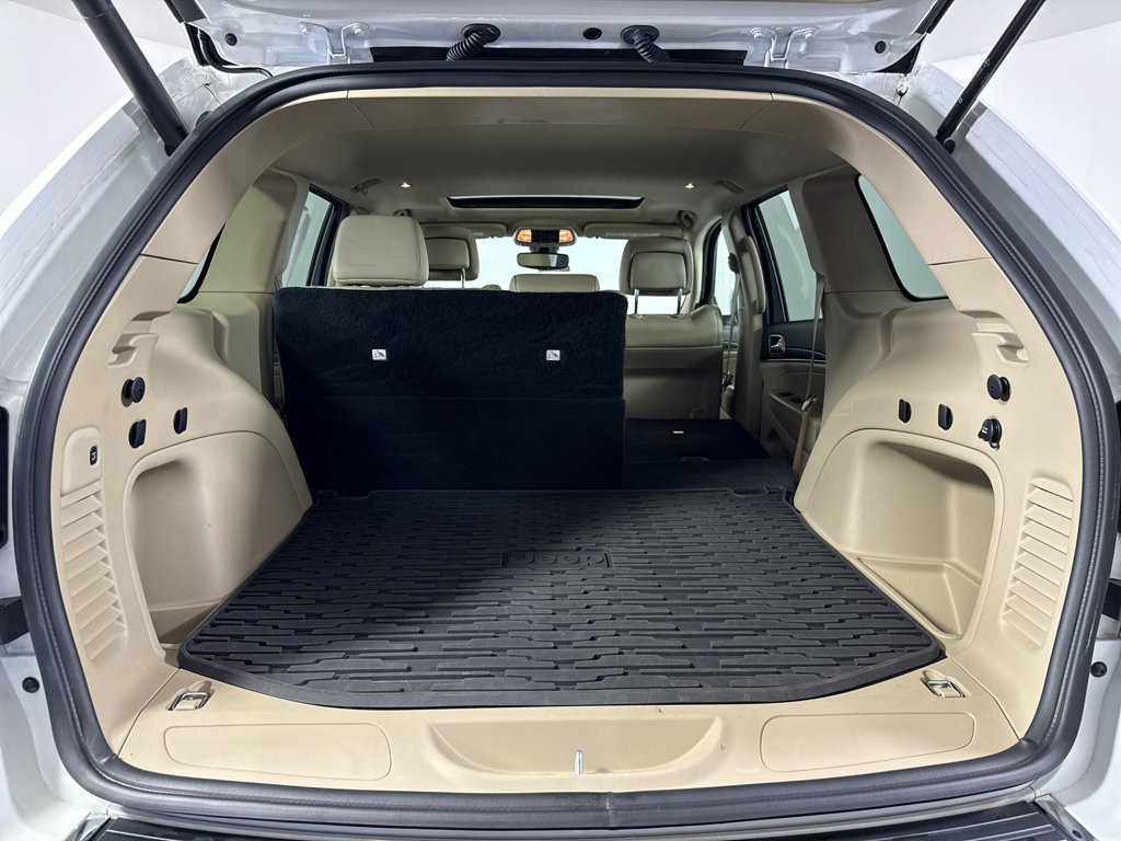 Used 2021 Jeep Grand Cherokee Limited AWD/4WD image 9
