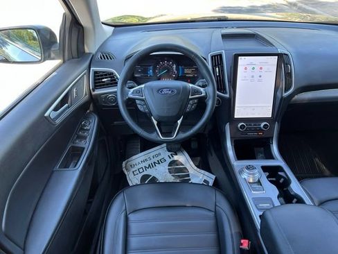 Used 2021 Ford Edge SEL w/ Convenience Package AWD/4WD image 28