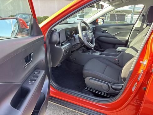 New 2026 Hyundai Kona SE image 18