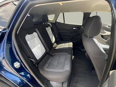 Used 2024 Chevrolet Trax LS w/ LS Convenience Package image 27