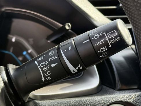 Used 2021 Honda Civic EX image 26