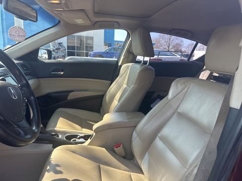 Used 2016 Acura ILX image 5